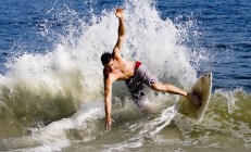 九游体育APP-从墨尔本到马德里，当兹维列夫用戴维斯杯的火焰，照亮比大满贯更深的赛场