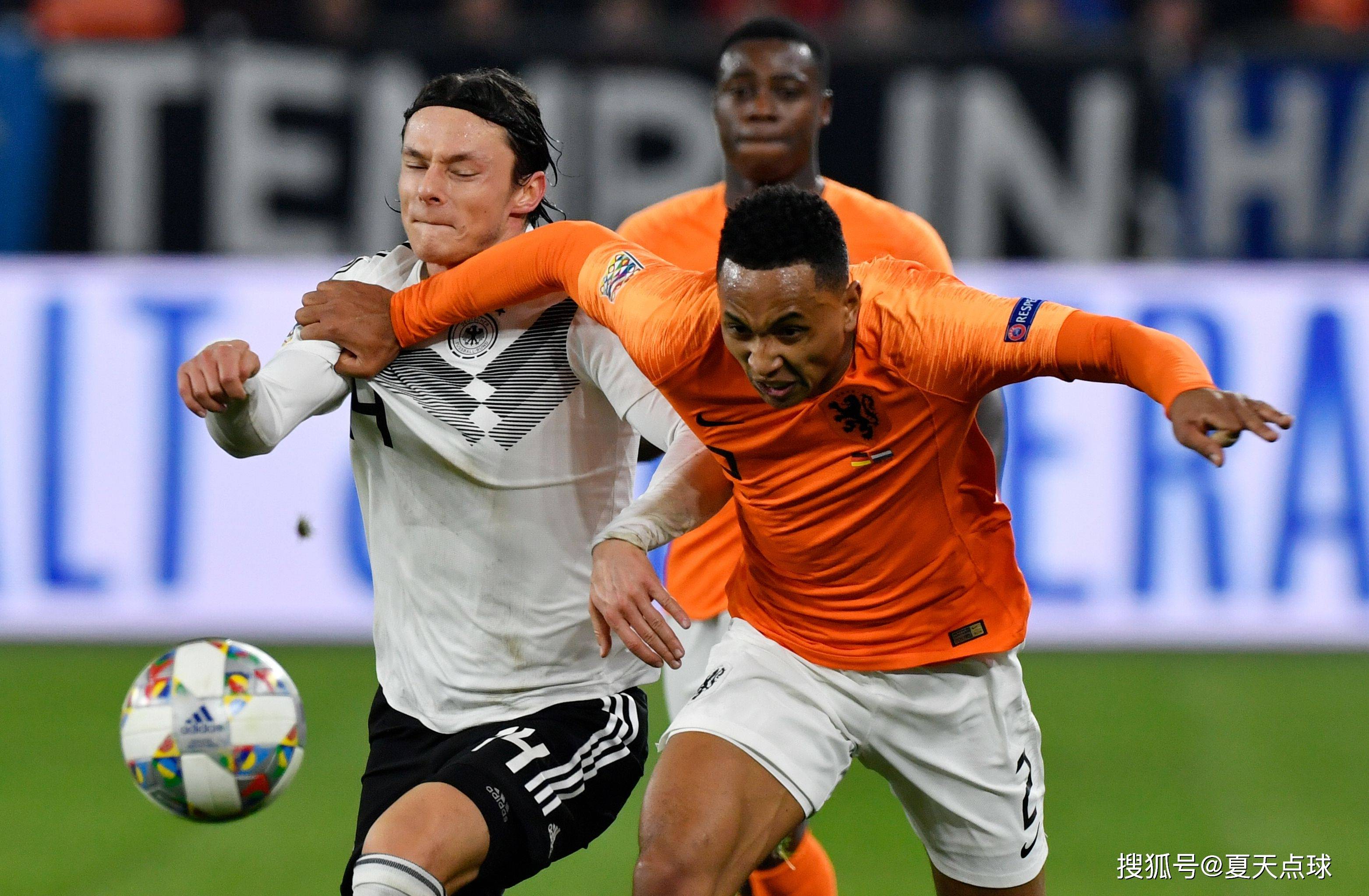 荷兰选手客场大获胜利 荷兰选手客场大获胜利