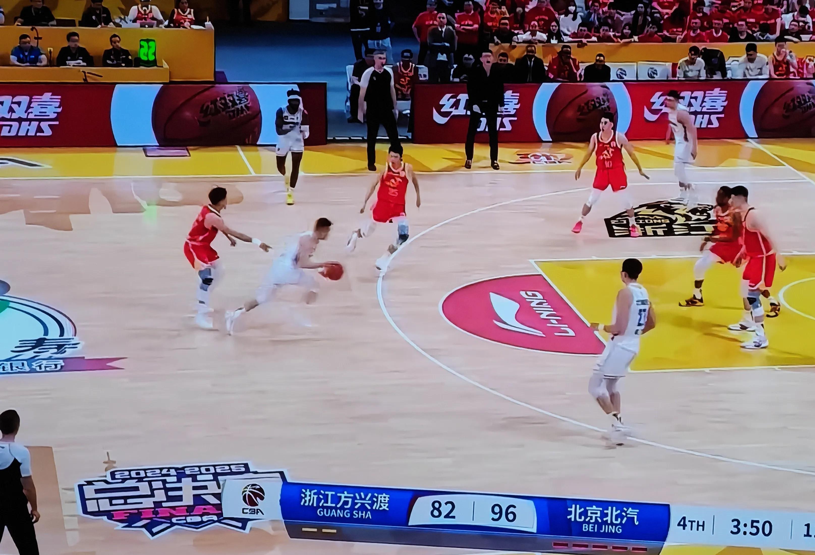 关于陕西男篮在比赛中逆转胜利,掀起高潮的信息 关于陕西男篮在比赛中逆转胜利,掀起高潮的信息