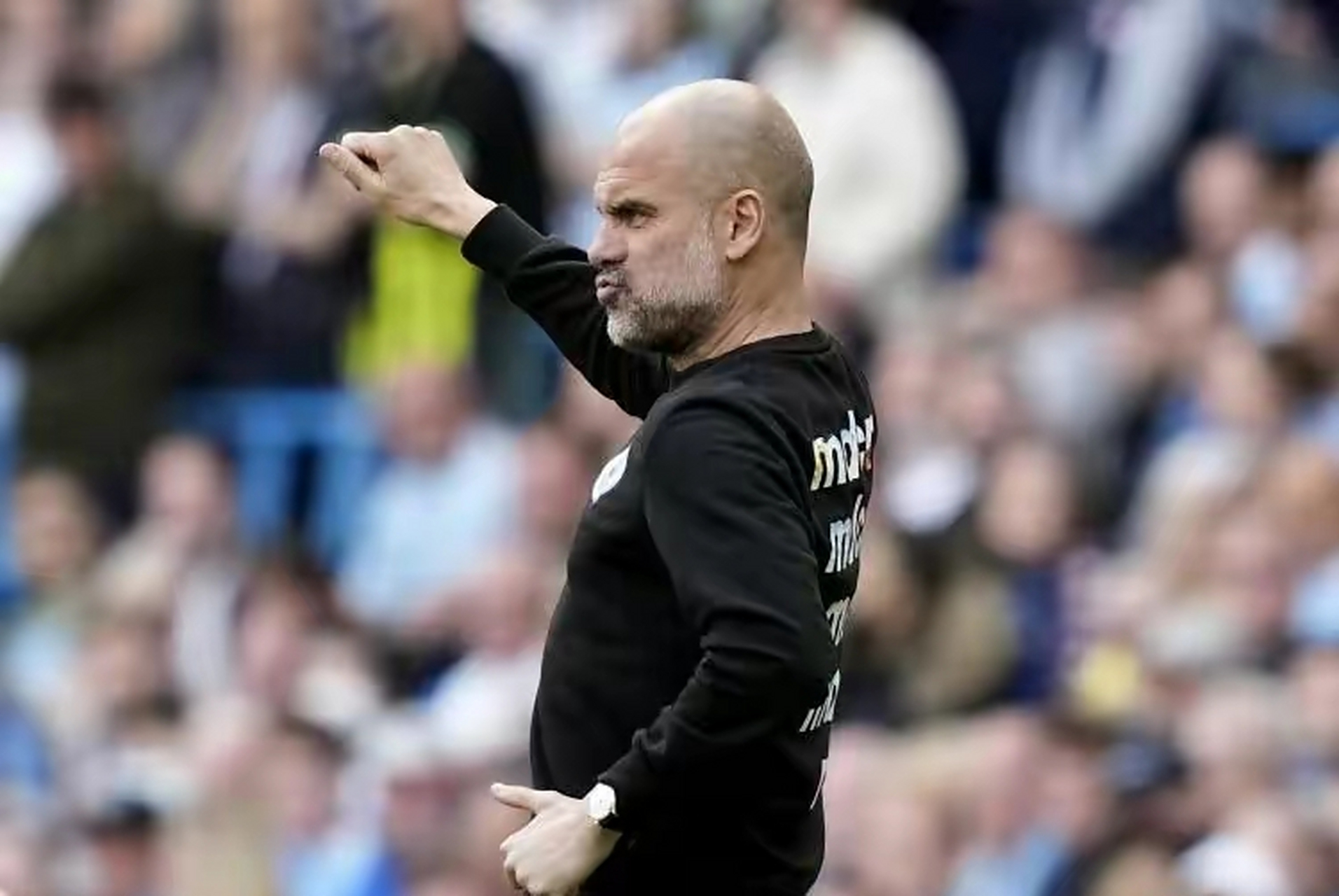 关于法国血洗那不勒斯,萨内惊艳世界的信息 关于法国血洗那不勒斯,萨内惊艳世界的信息