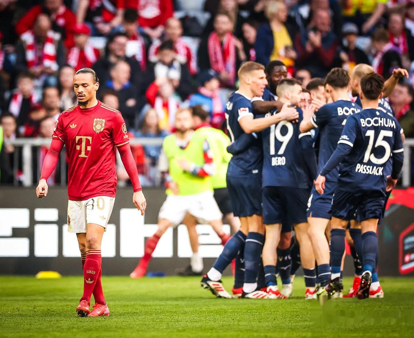 拜仁慕尼黑客场逆转,德甲榜首大有机会的简单介绍 拜仁慕尼黑客场逆转,德甲榜首大有机会的简单介绍