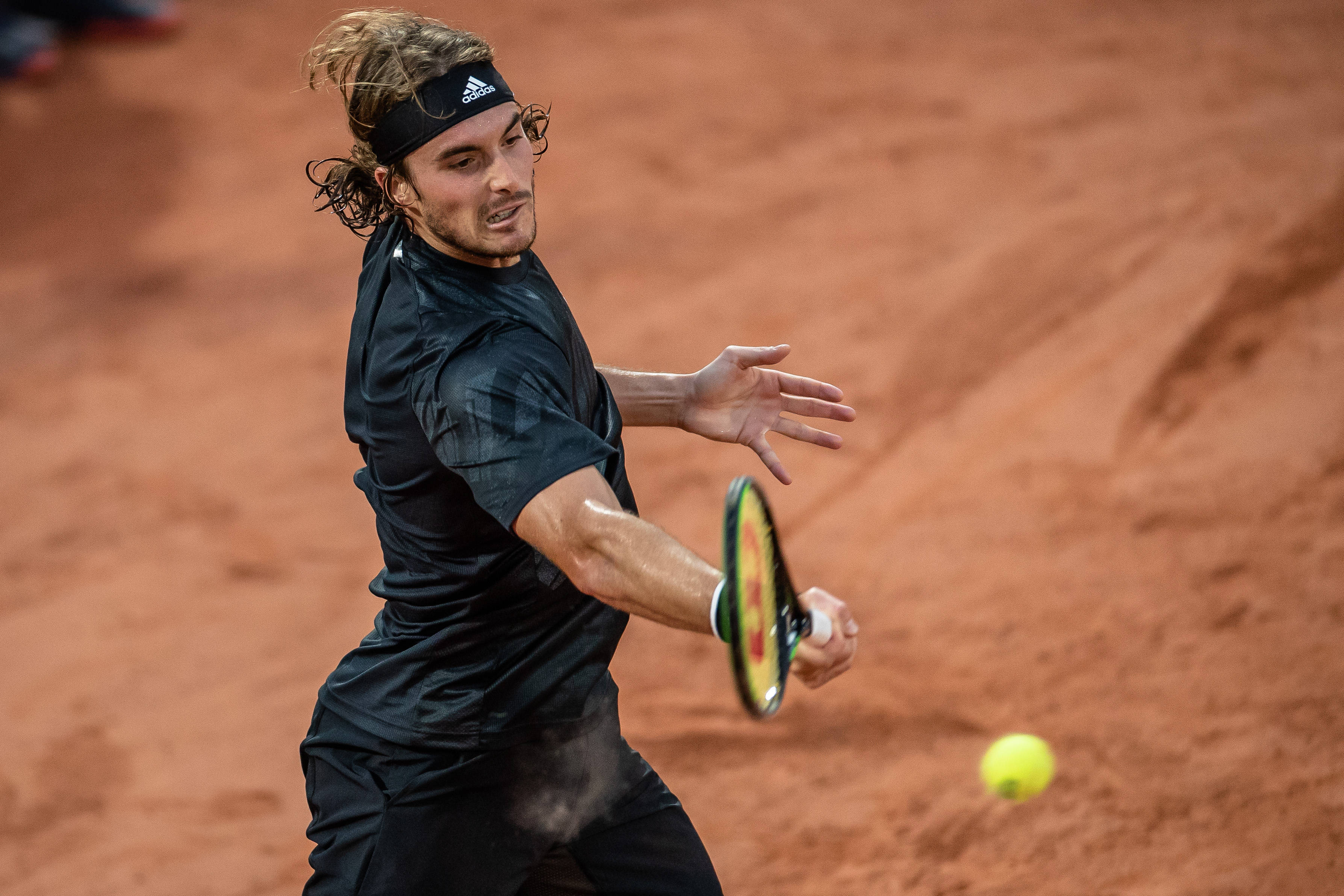 法网绝杀澳网，西西帕斯关键制胜